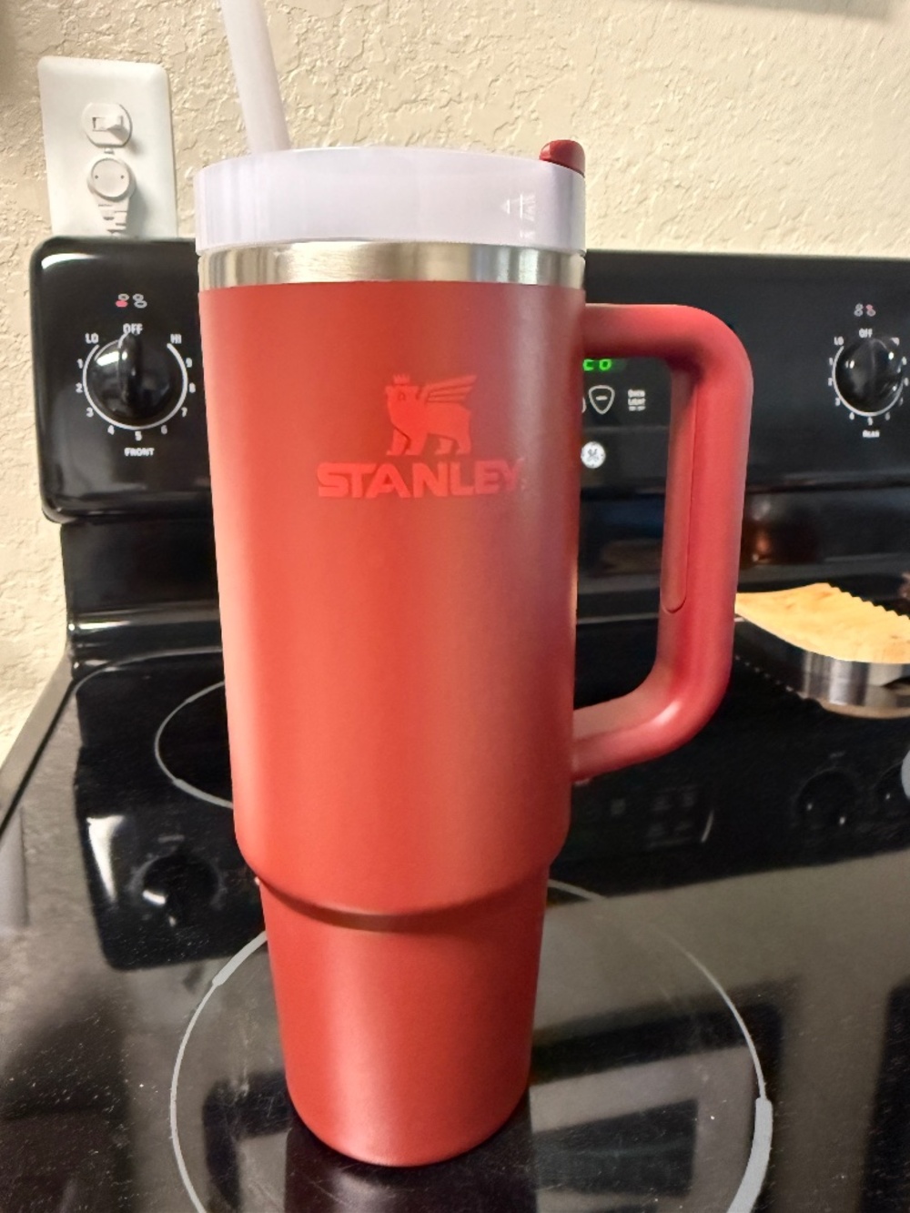 Stanley 30 oz Red Coral Quencher Tumbler w/ Straw